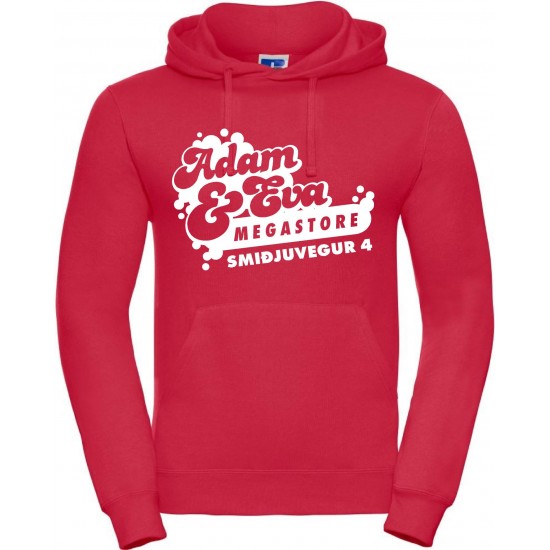 Rauð hettupeysa með hvítu merki.